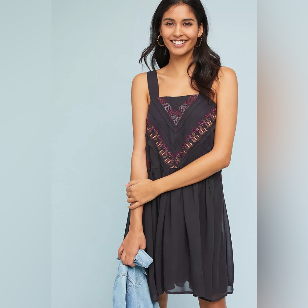 Anthropologie maeve Harlow Embroidered Dress mini plus curve loose sleeveless - Picture 6 of 9